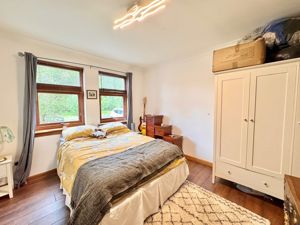 Photo 26- click for photo gallery